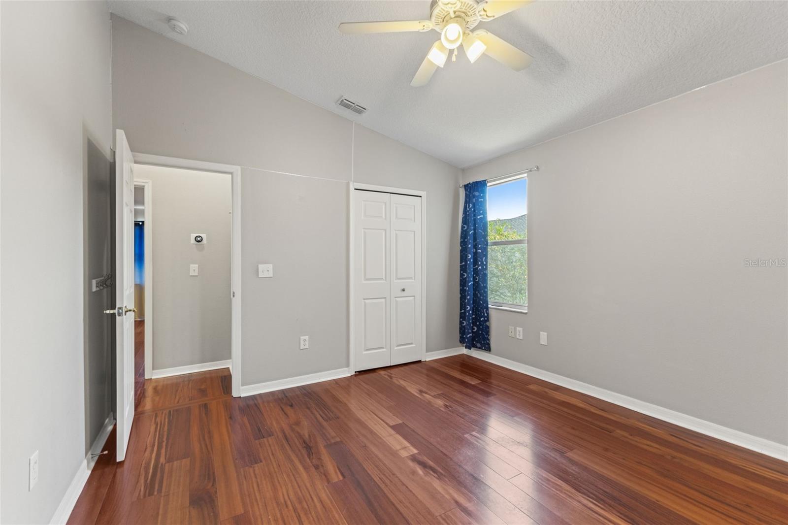 NORTHWOOD - Residential Lease