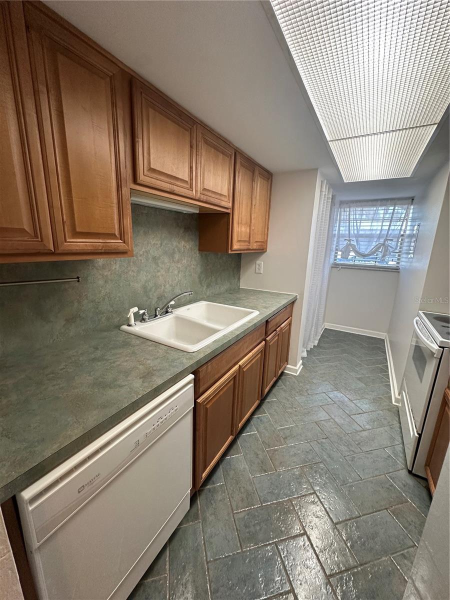 HALIFAX RIVER CLUB CONDO - Residential