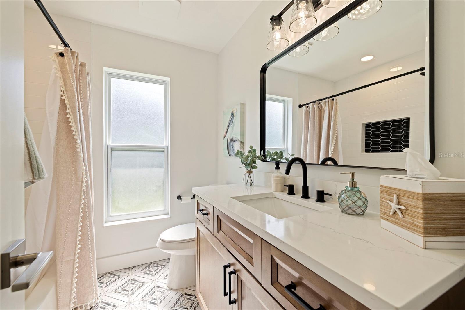 VENETIAN ISLES - Residential