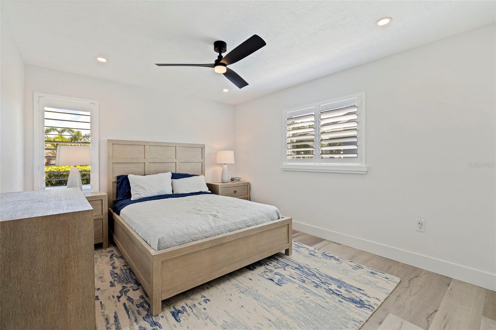 VENETIAN ISLES - Residential