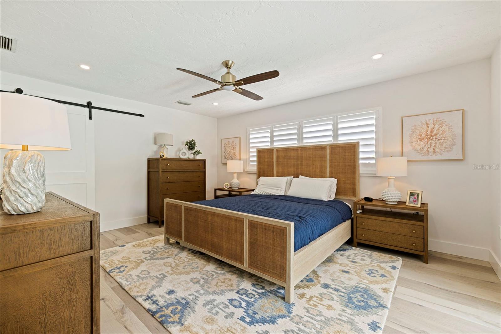 VENETIAN ISLES - Residential