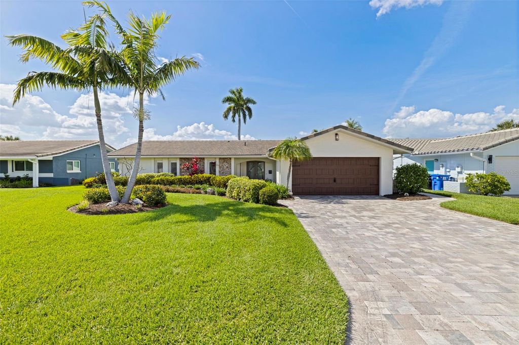 Photo of 1971 Massachusetts Avenue NE, St Petersburg, FL 33703 (MLS # TB8492503)