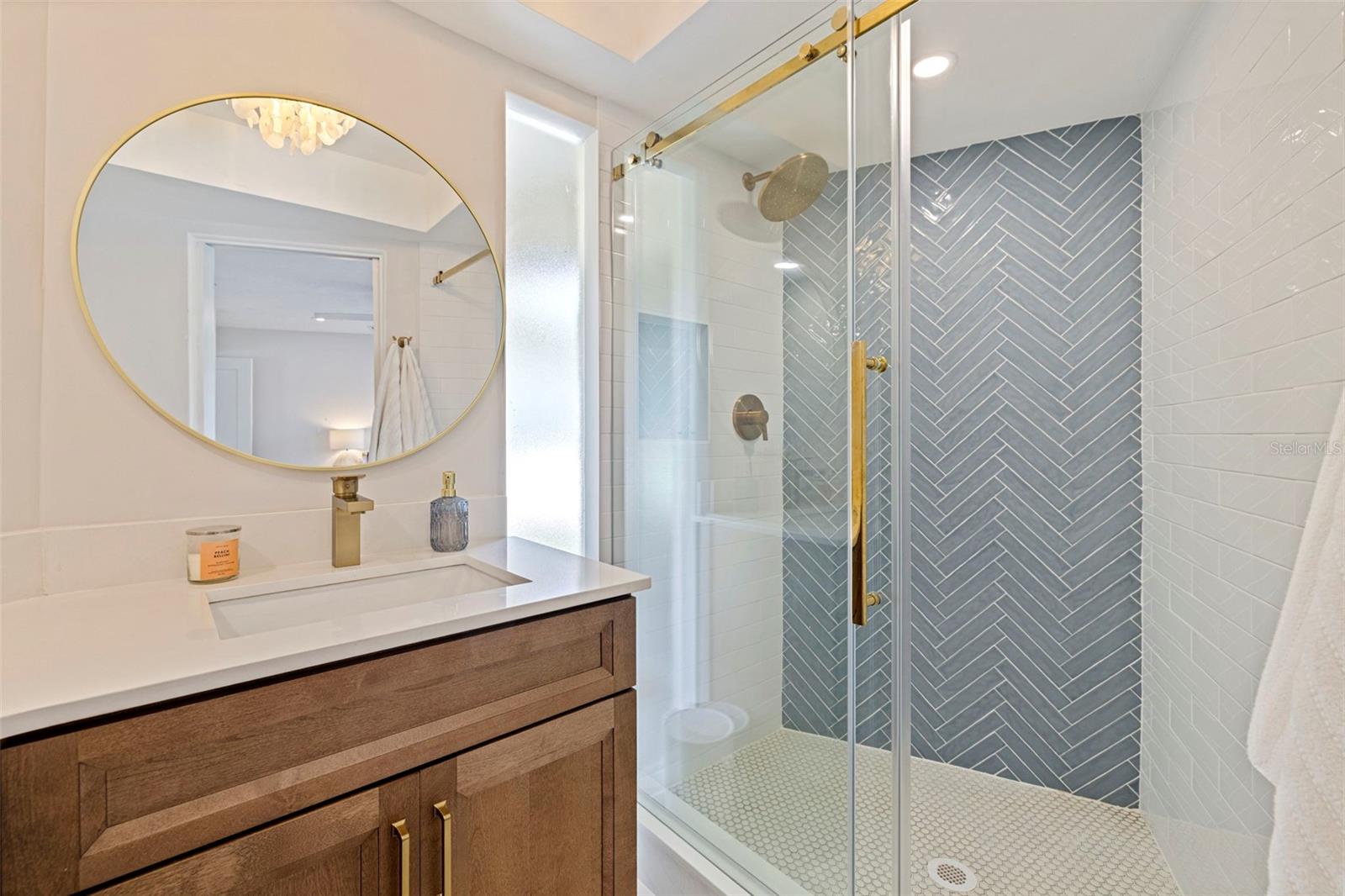 VENETIAN ISLES - Residential