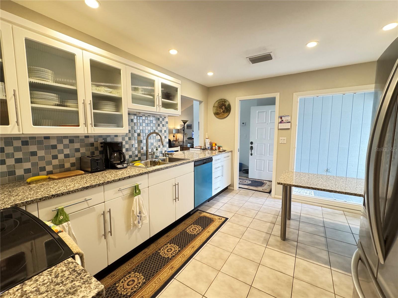 CRESTWOOD VILLAS - Residential