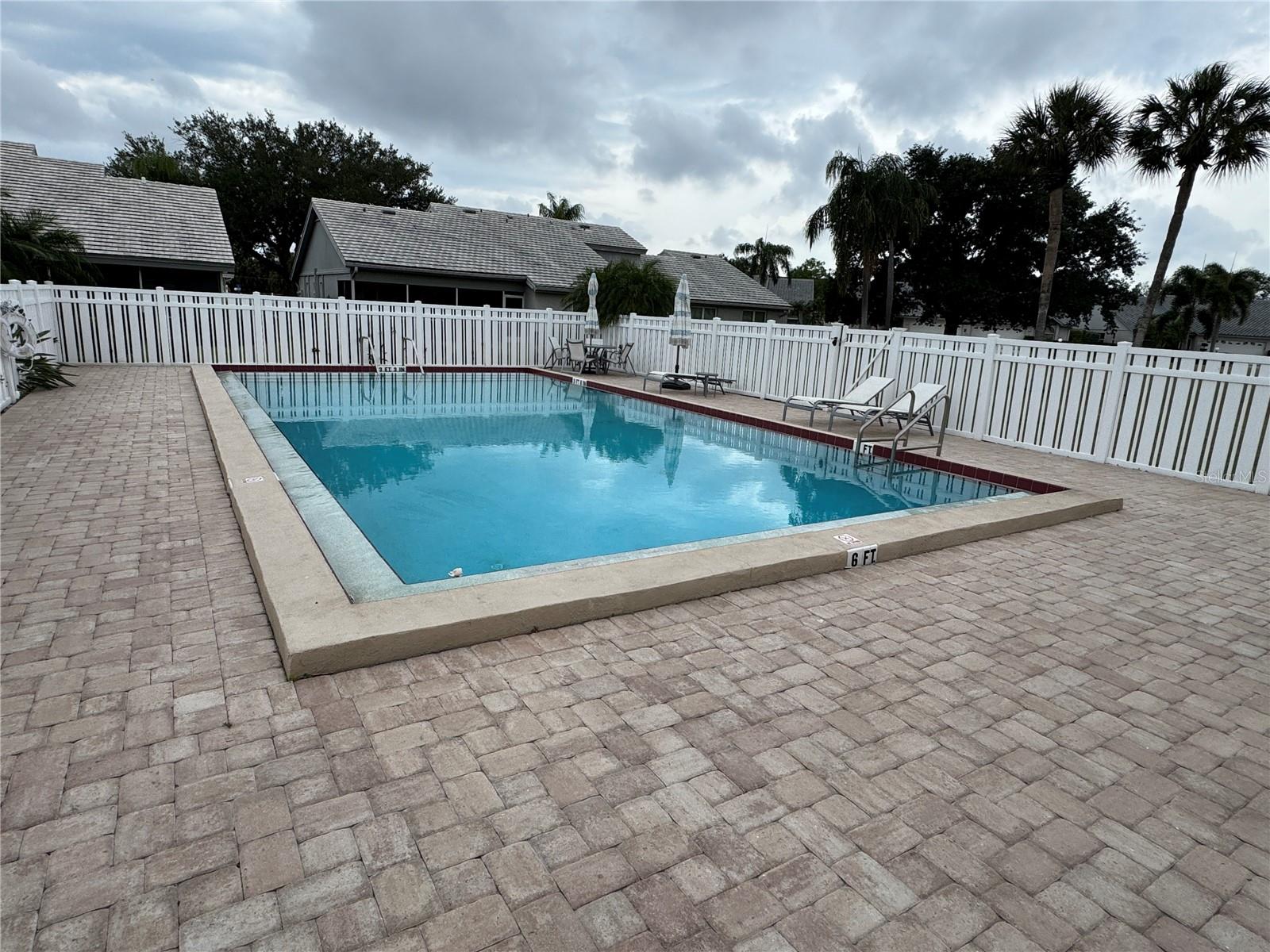 CRESTWOOD VILLAS - Residential