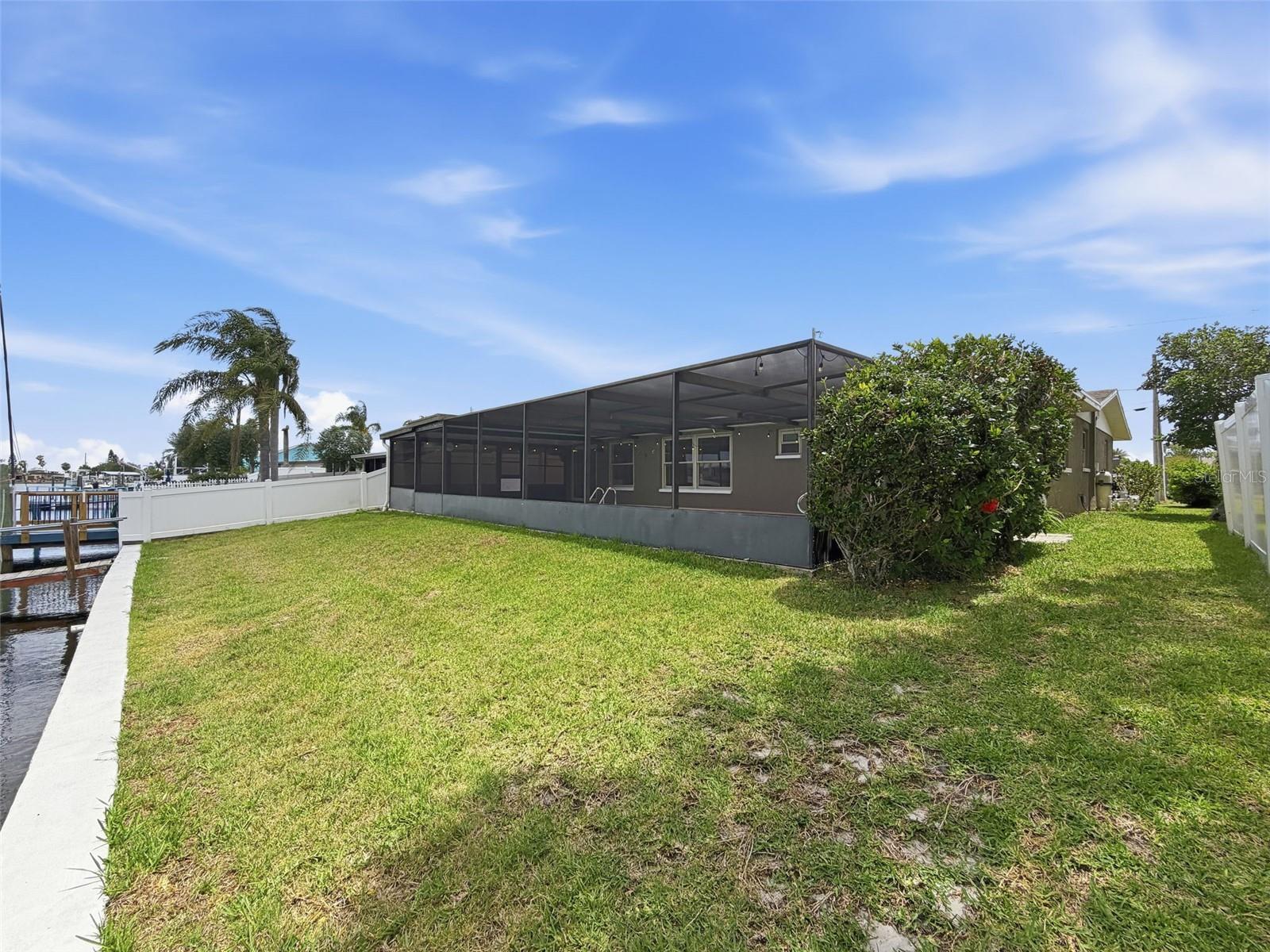LEISURE BEACH - Residential