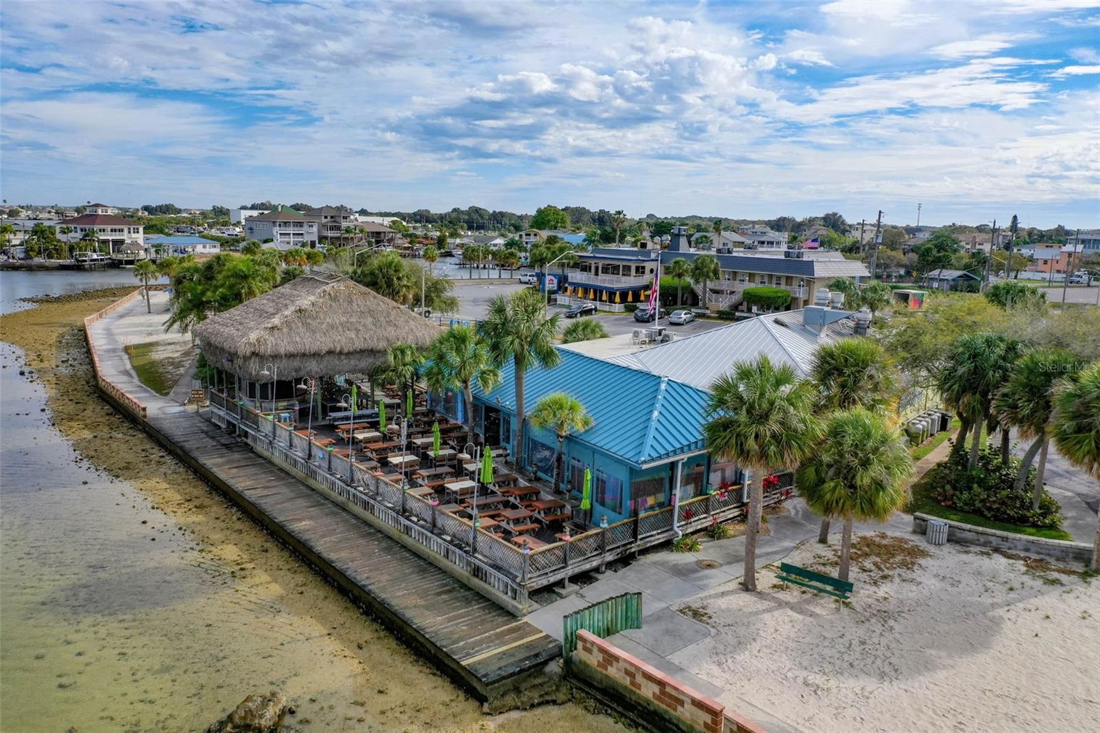 LEISURE BEACH - Residential