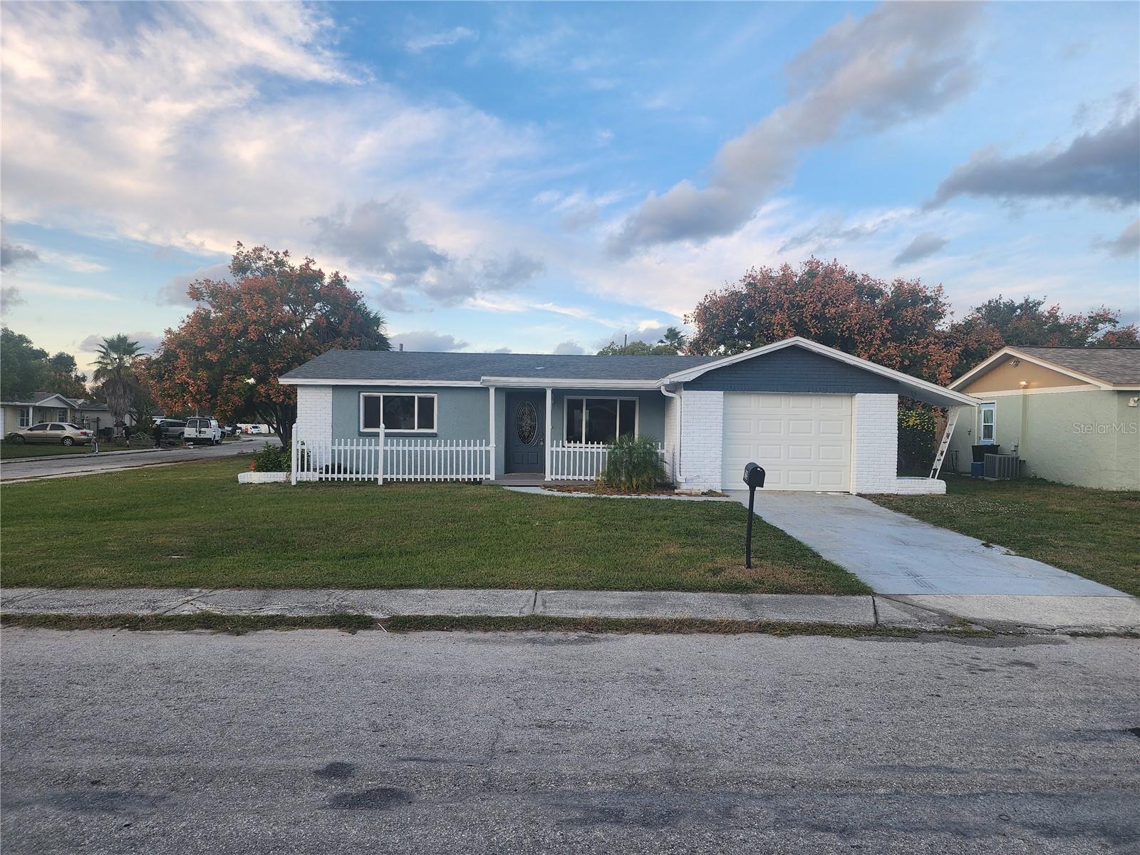 REGENCY PARK - Residential Lease