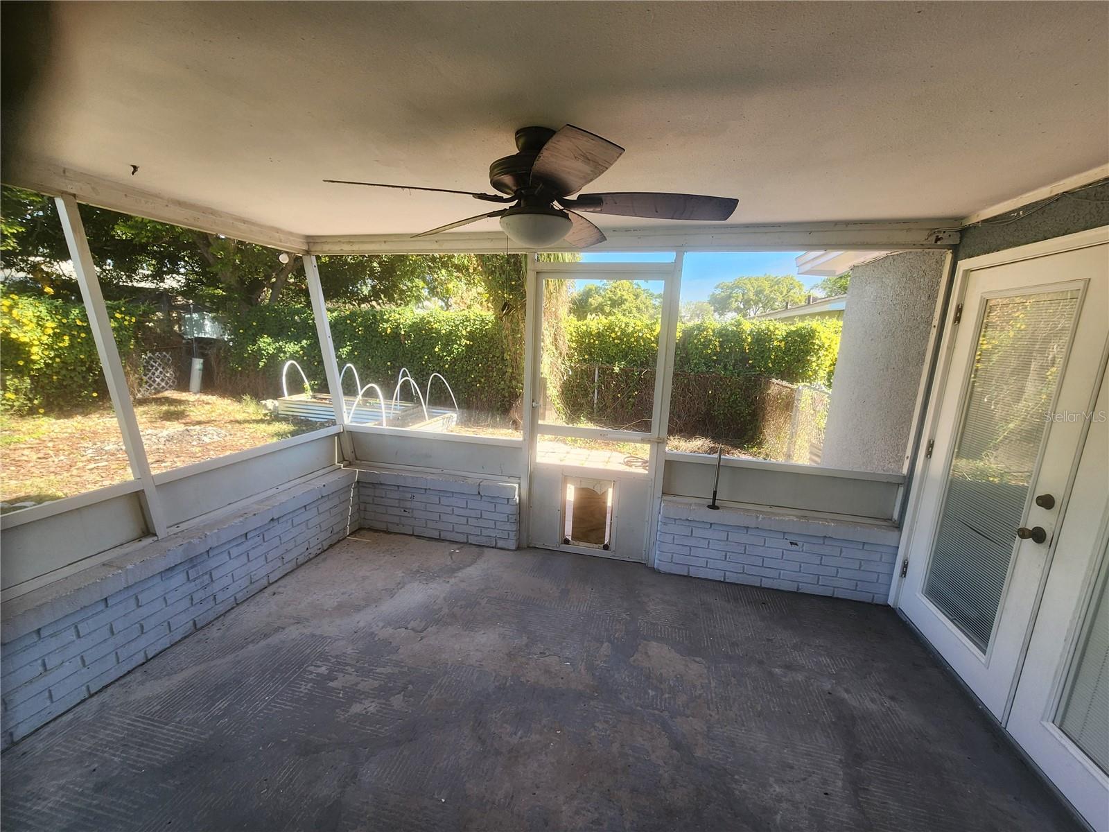 REGENCY PARK - Residential Lease