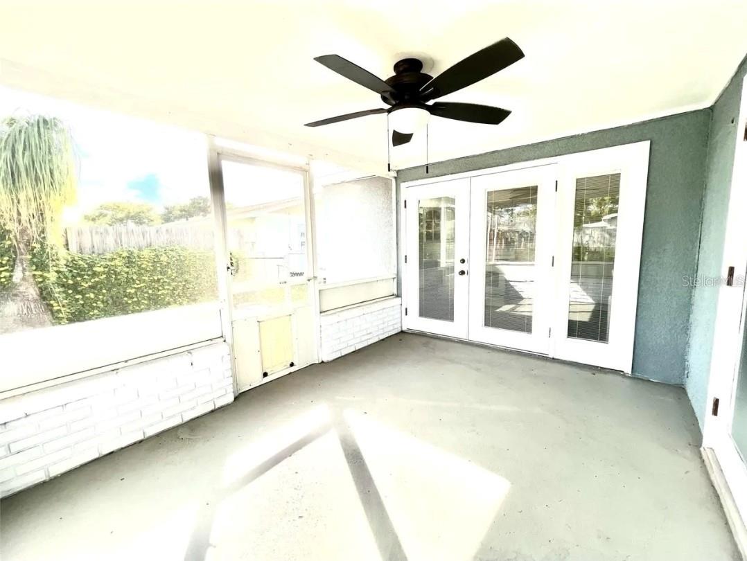 REGENCY PARK - Residential Lease