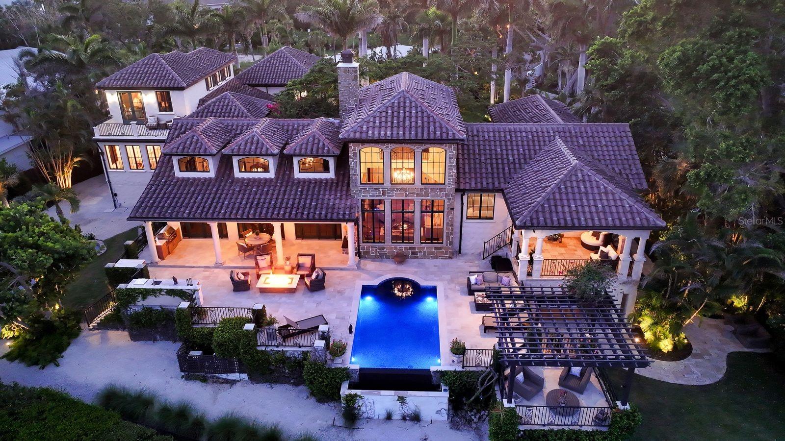 COCOANUT BAYOU - Residential