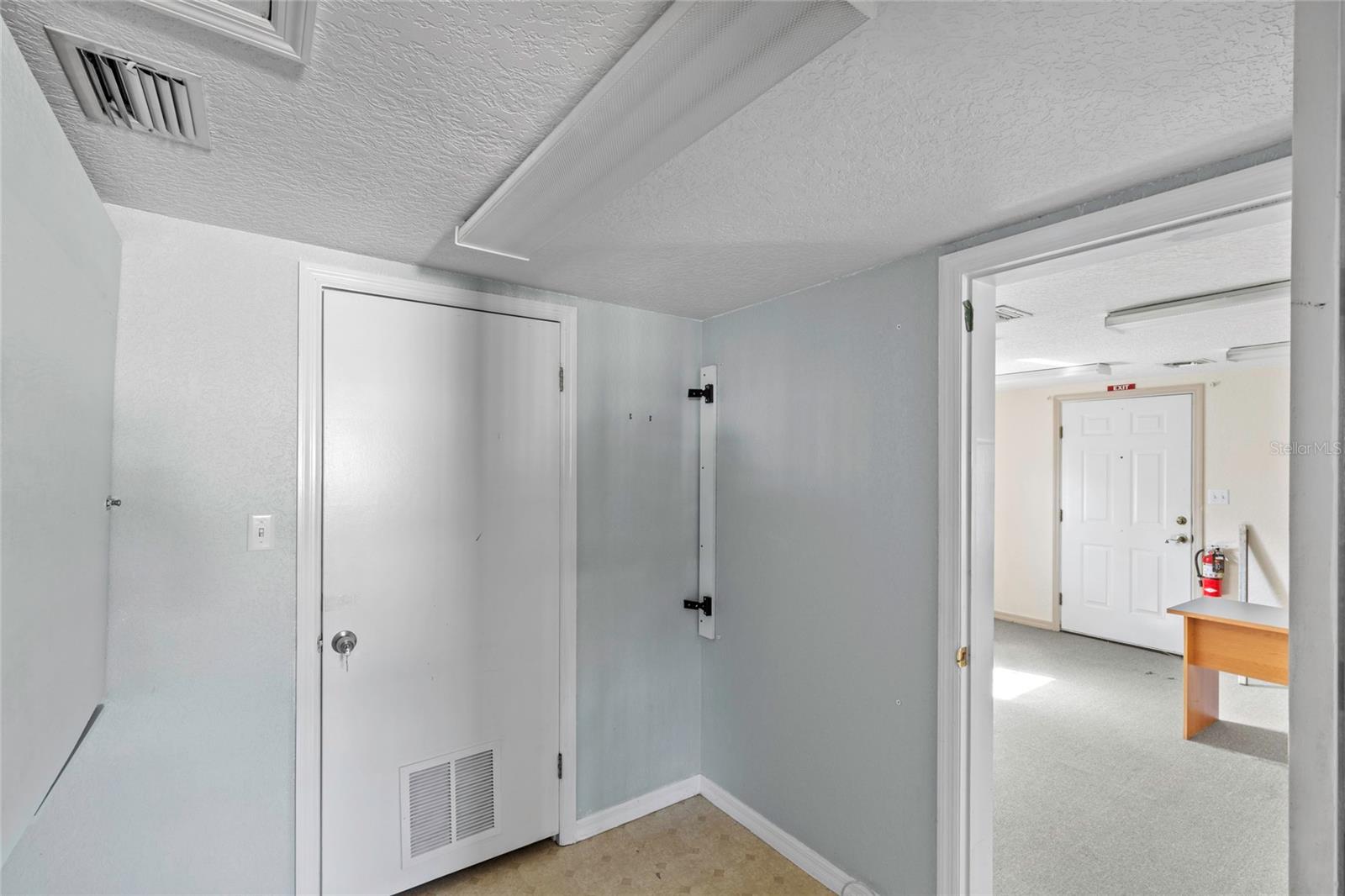 BISHOPS - Commercial Sale