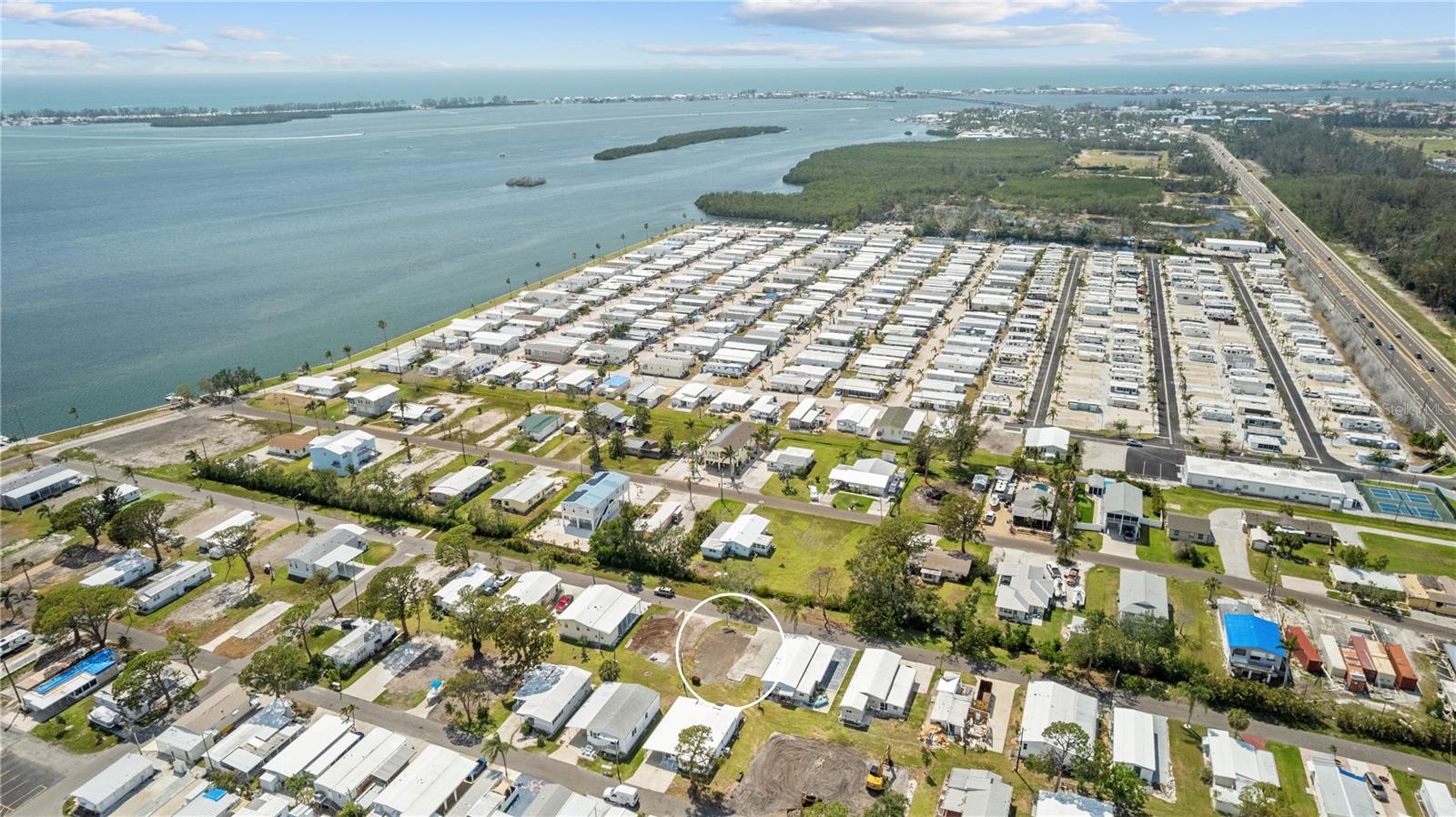 PARADISE BAY ESTATES CO-OP - Land
