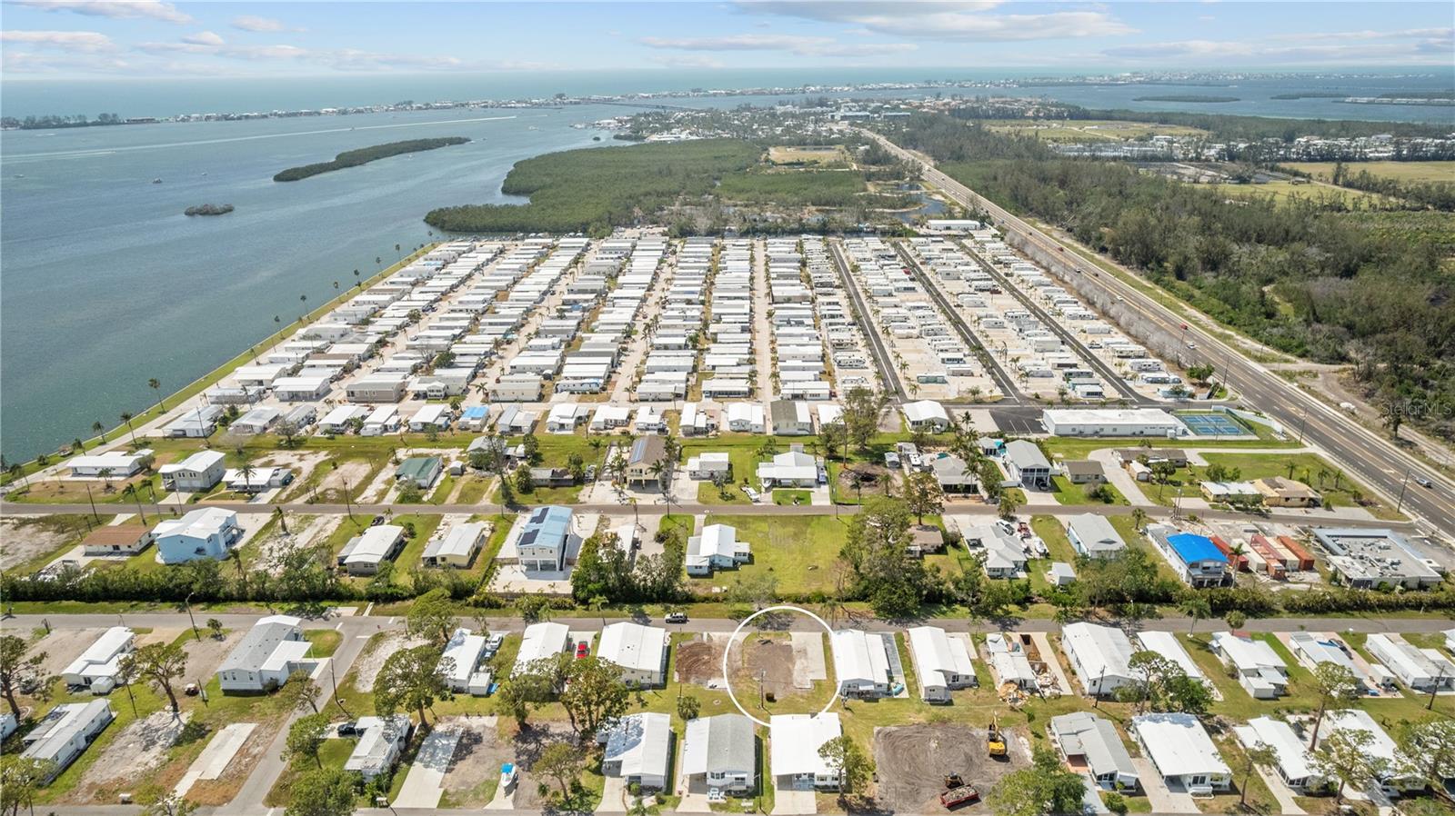 PARADISE BAY ESTATES CO-OP - Land