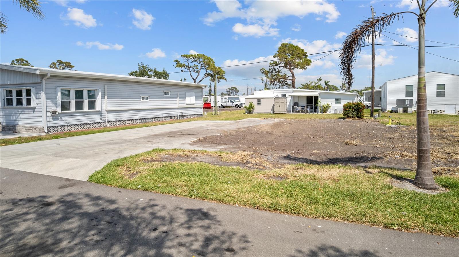 PARADISE BAY ESTATES CO-OP - Land