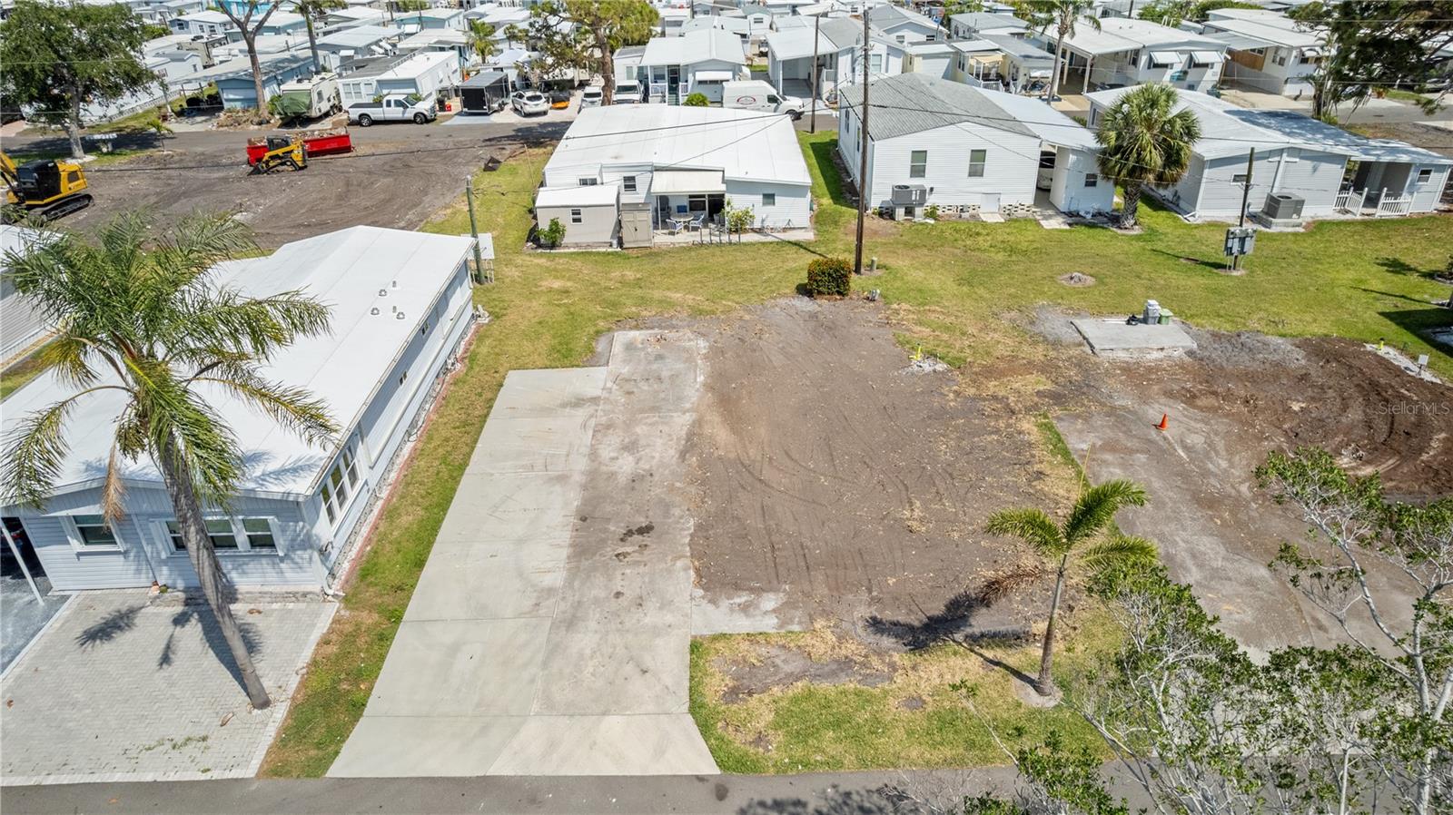PARADISE BAY ESTATES CO-OP - Land