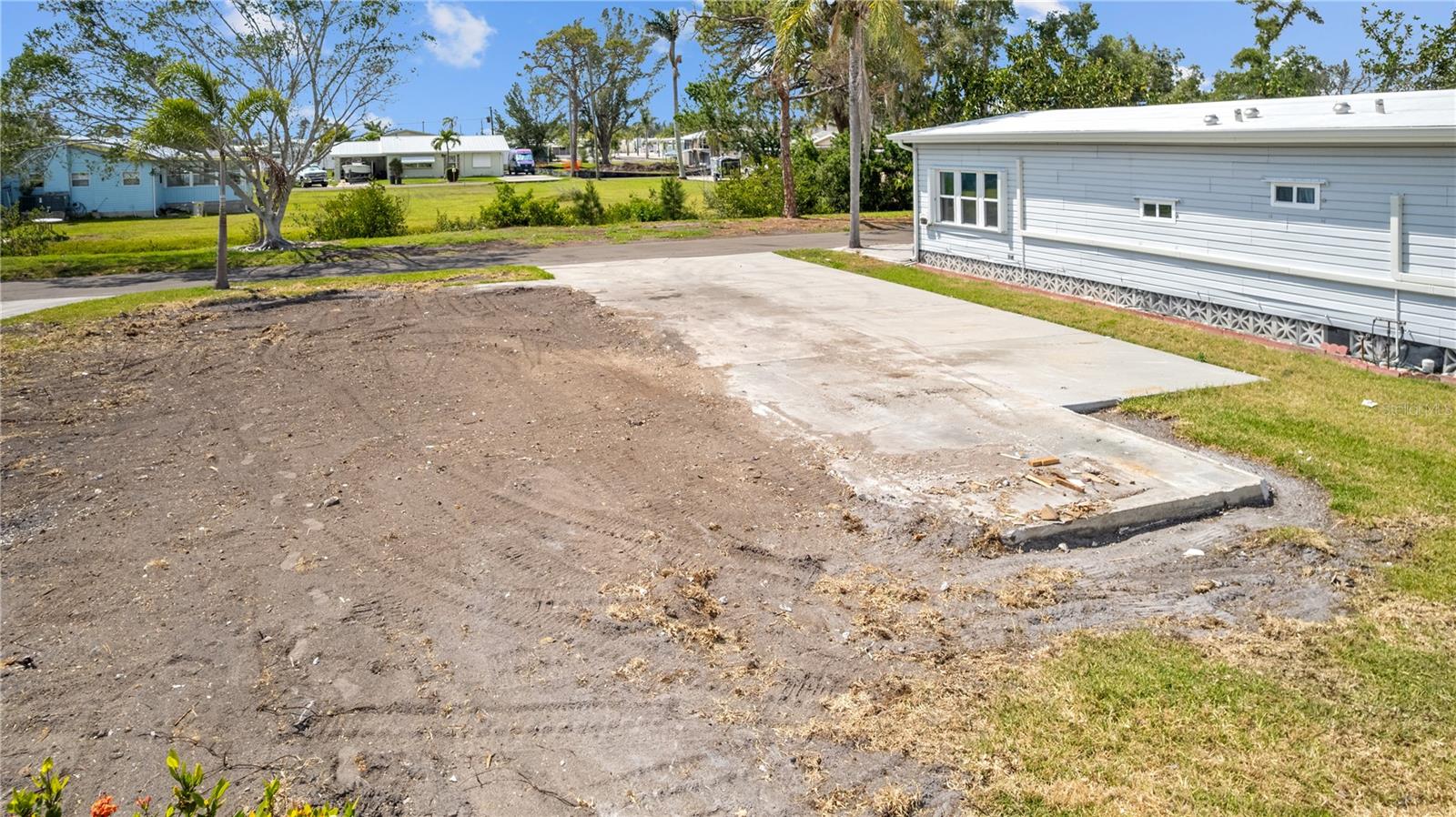 PARADISE BAY ESTATES CO-OP - Land