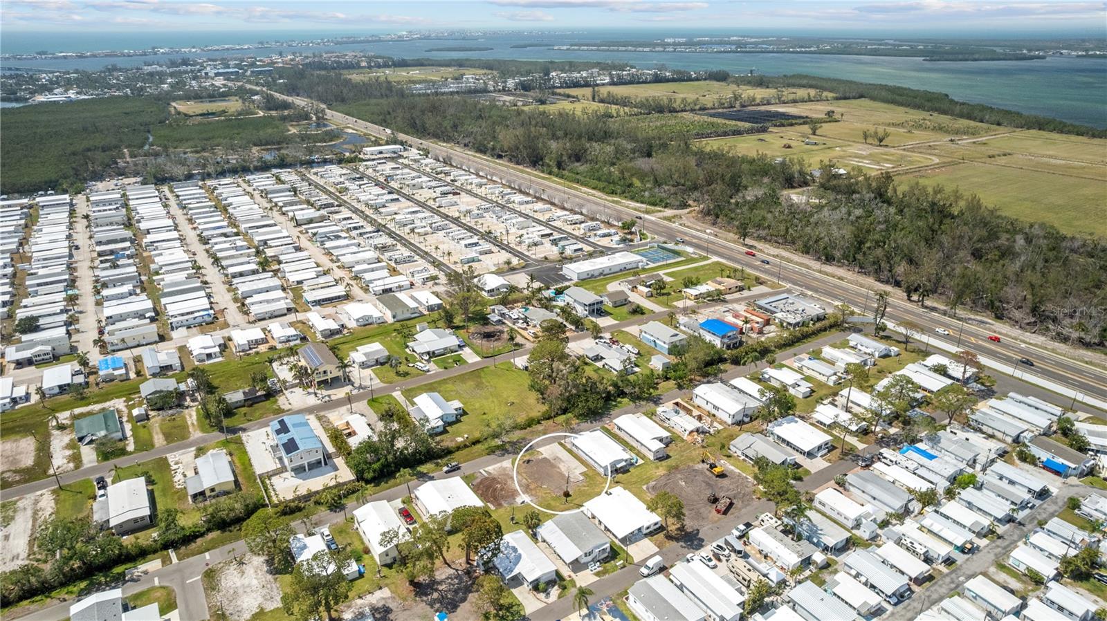 PARADISE BAY ESTATES CO-OP - Land