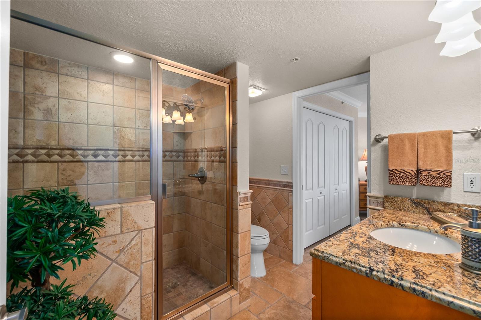 OCEANS 08 - Residential