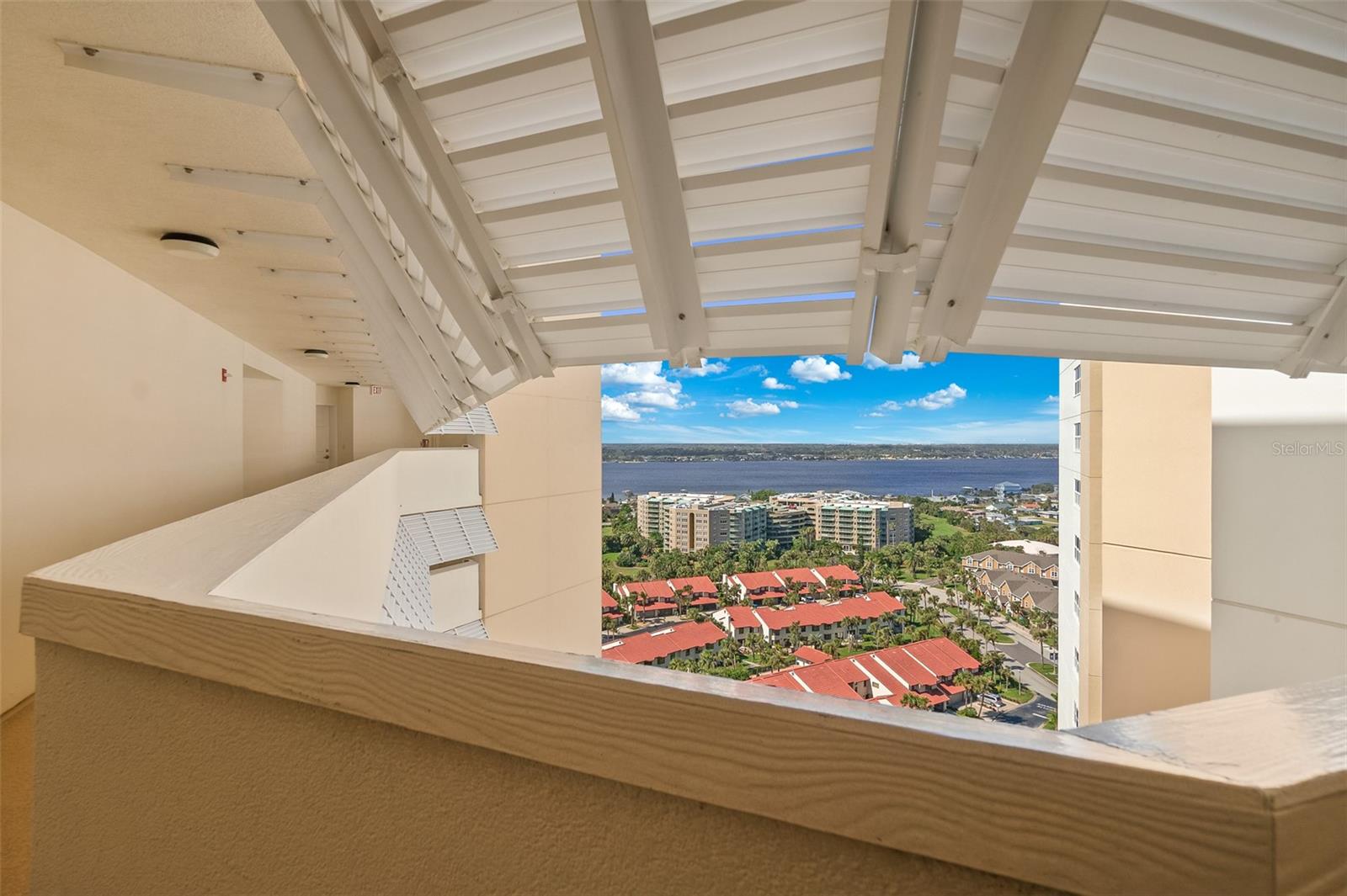 OCEANS 08 - Residential