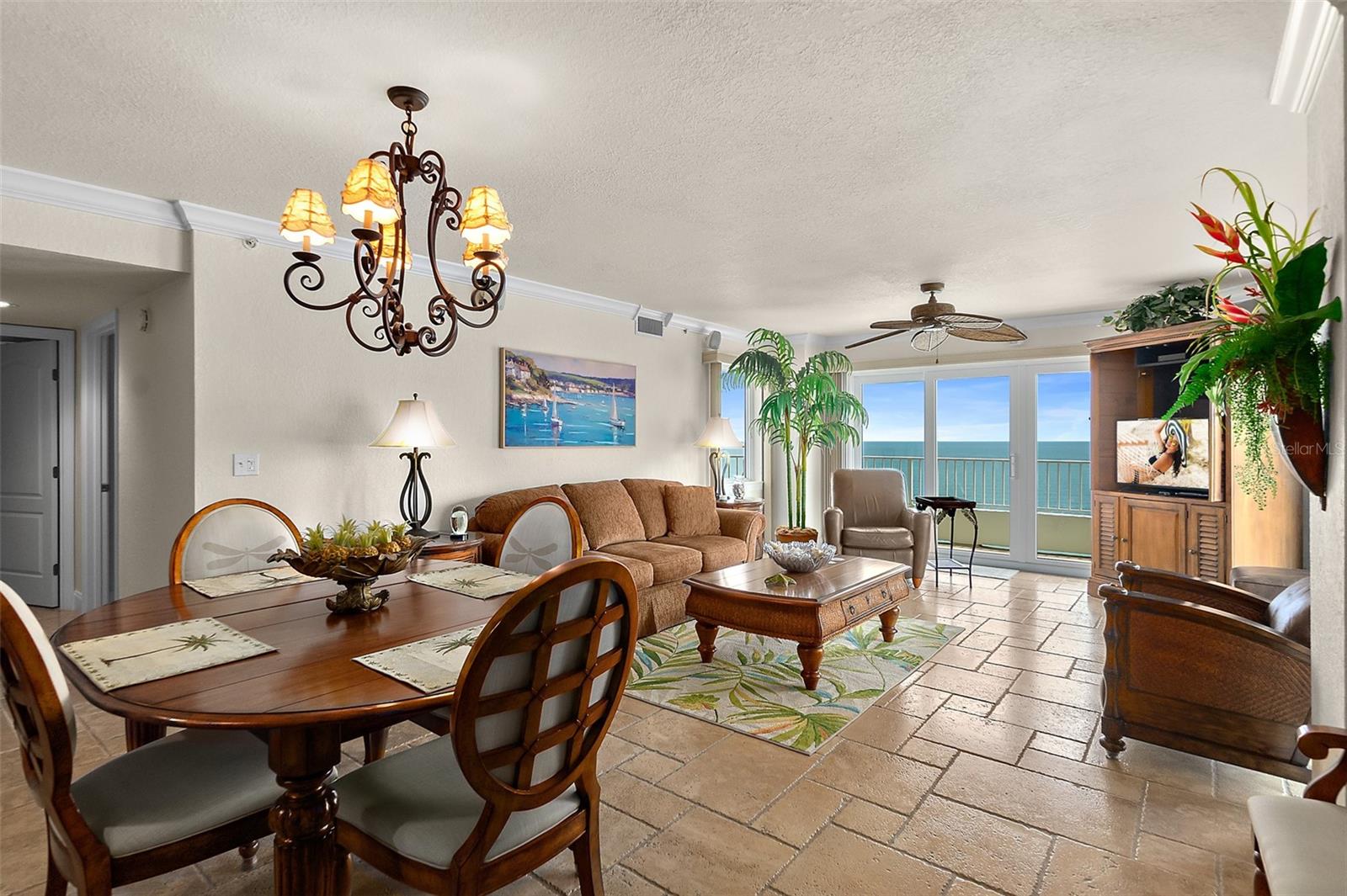 OCEANS 08 - Residential