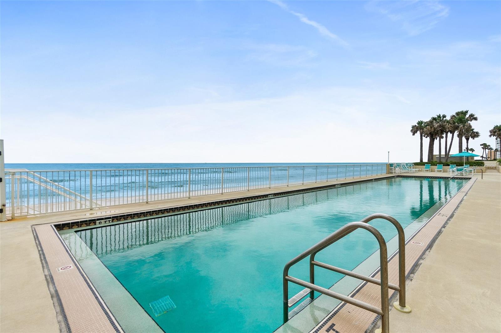 OCEANS 08 - Residential