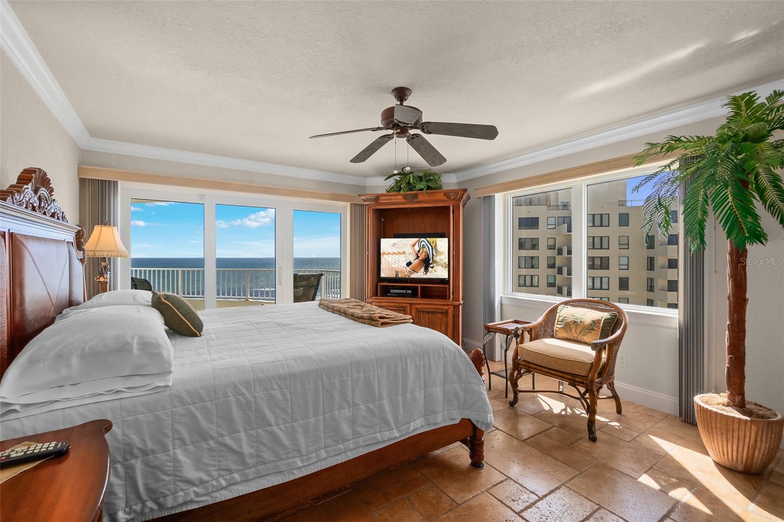 OCEANS 08 - Residential