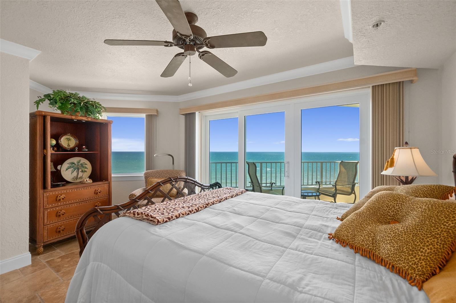 OCEANS 08 - Residential