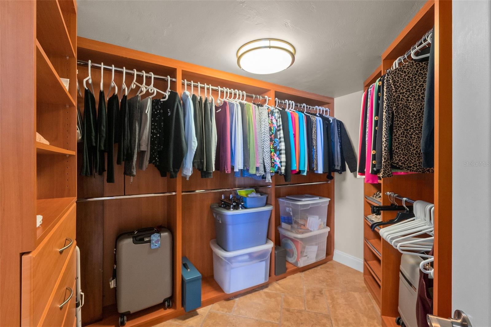 OCEANS 08 - Residential