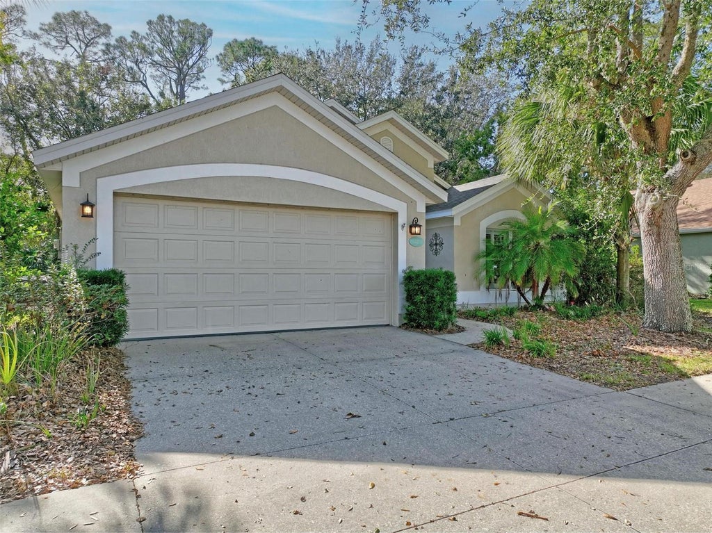 Photo of 32 Shinnecock Drive, Palm Coast, FL 32137 (MLS # FC322353)