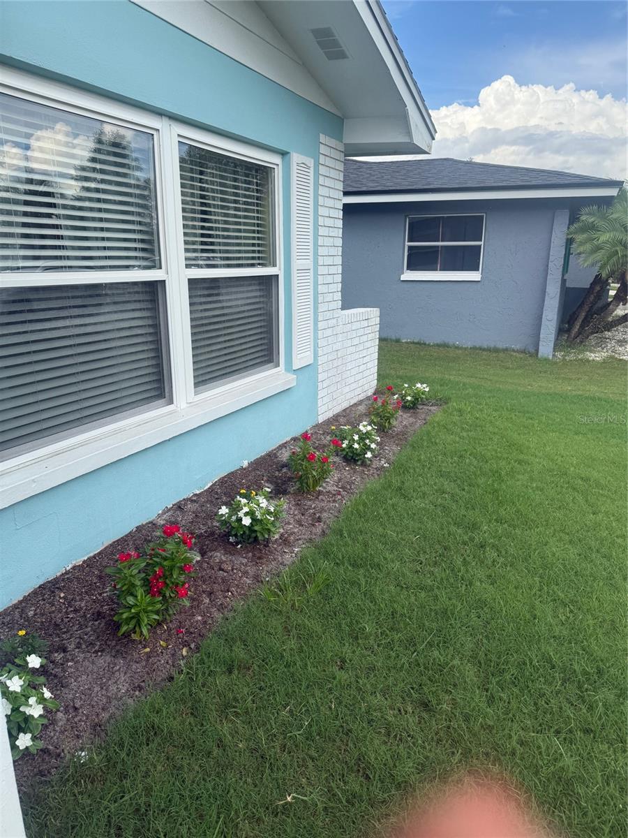 1814 DRIFTWOOD CIRCLE S