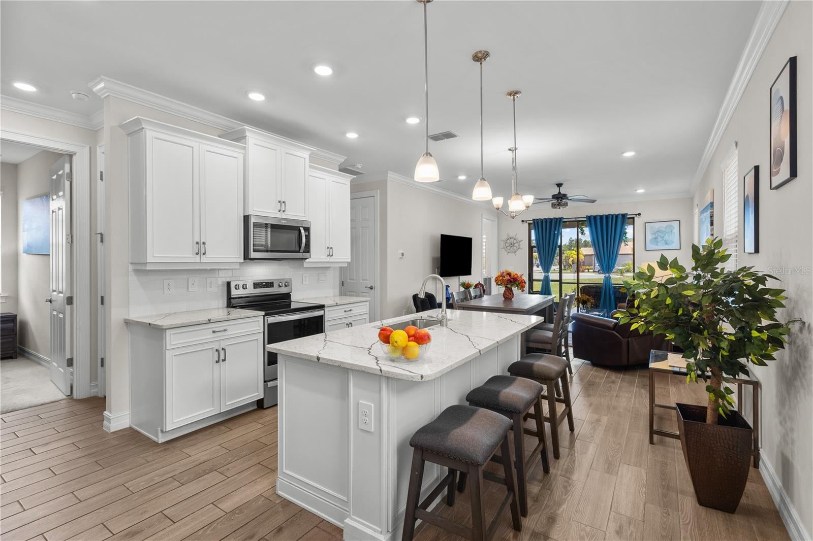 229 TERAMO WAY