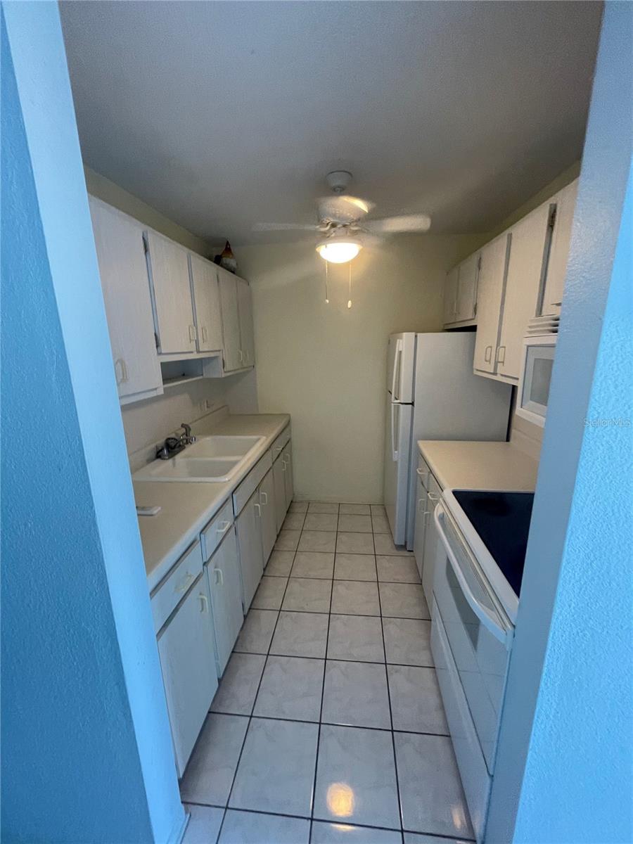 SEMINOLE GARDEN APTS CO-OP - Residential