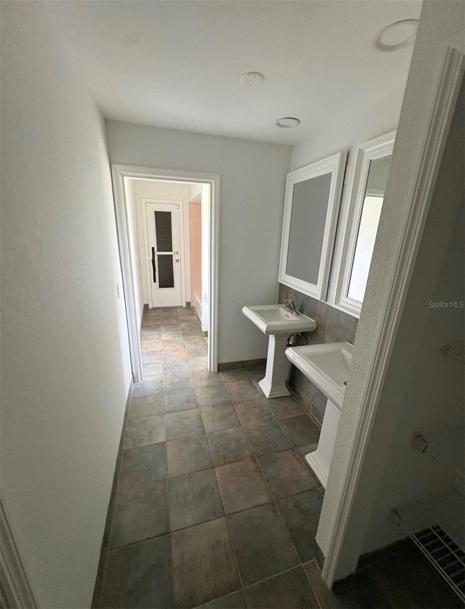 PUNTA GORDA ISLES SEC 18 - Residential