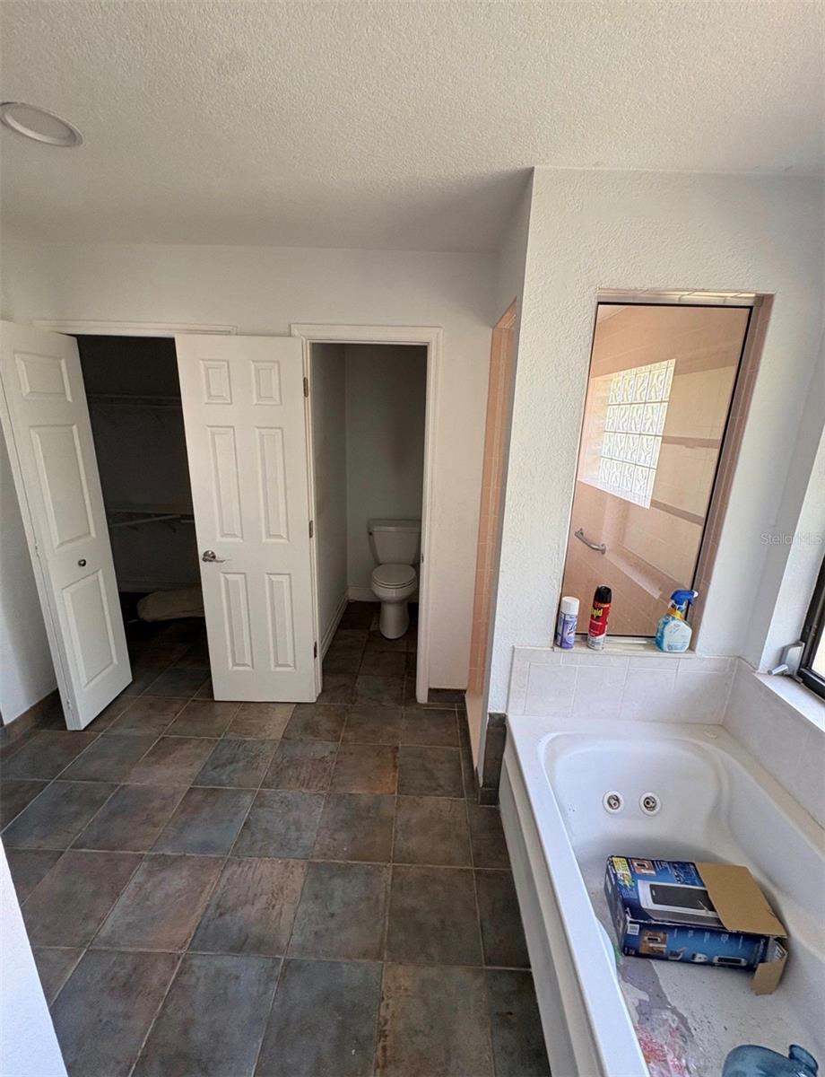 PUNTA GORDA ISLES SEC 18 - Residential