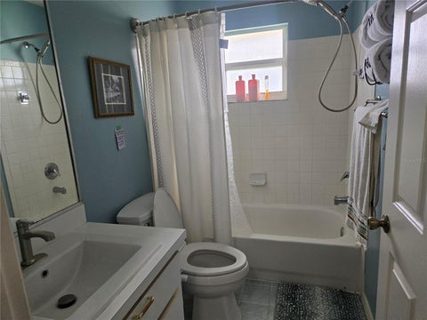 Tiny photo for 5506 Prince Charles Lane, Leesburg, FL 34748 (MLS # O6416308)