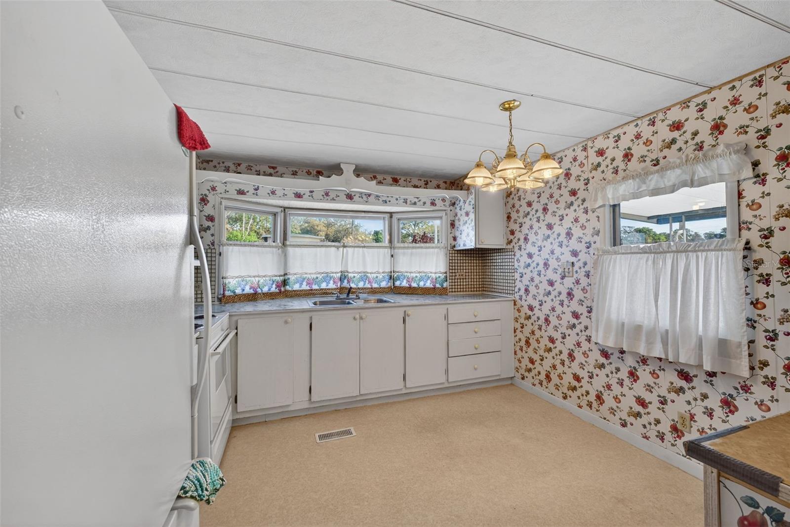 KEMPLE ESTATES - Residential