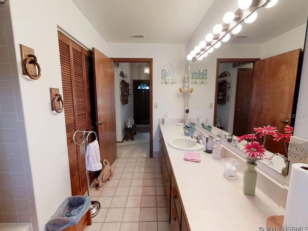 Florida Shores 01 - Residential