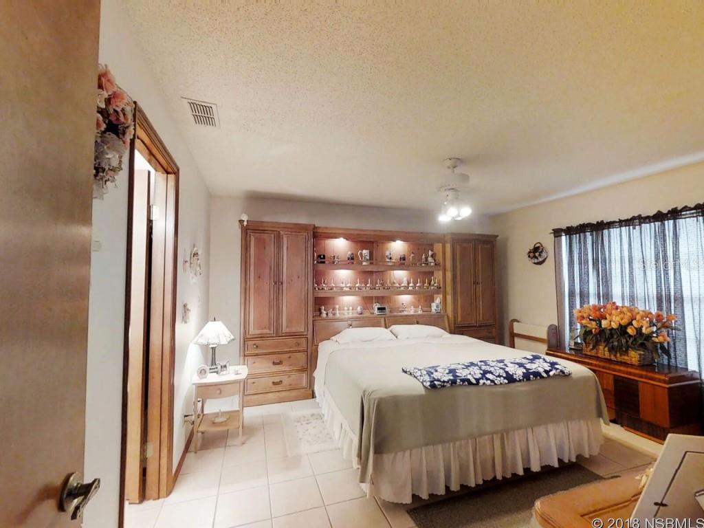 Florida Shores 01 - Residential