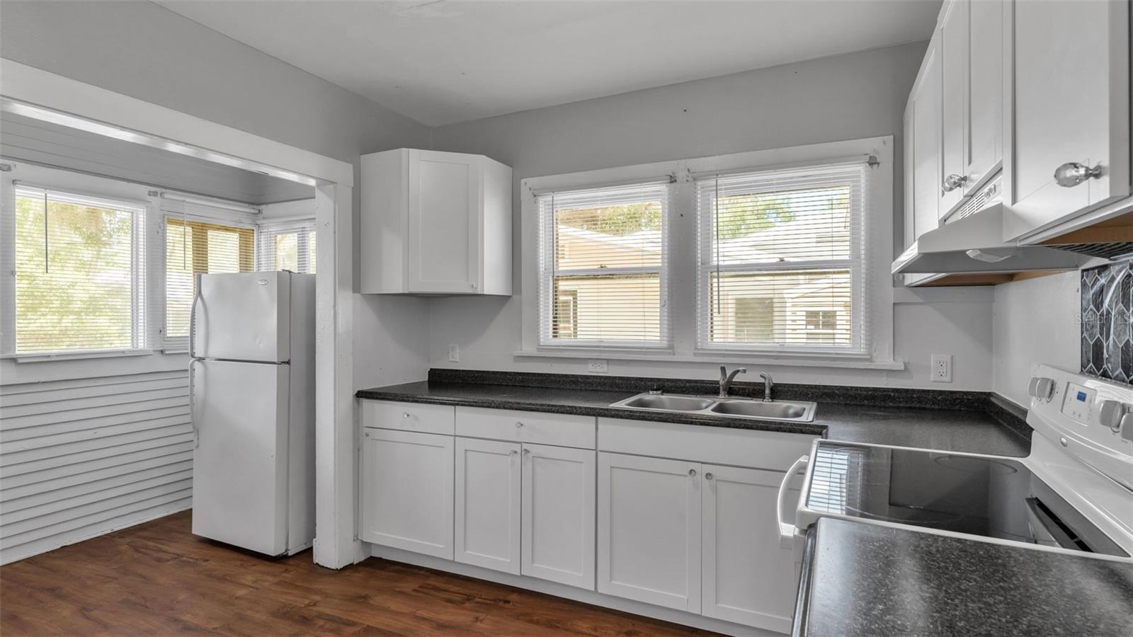 BARTOW DEV CO SUB - Residential