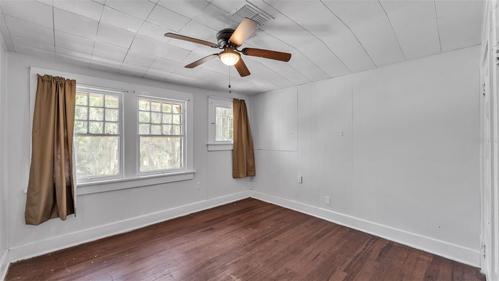 BARTOW DEV CO SUB - Residential