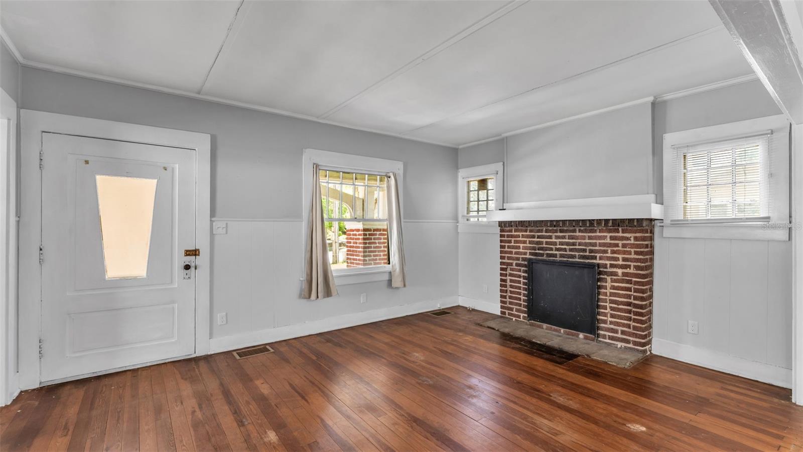 BARTOW DEV CO SUB - Residential