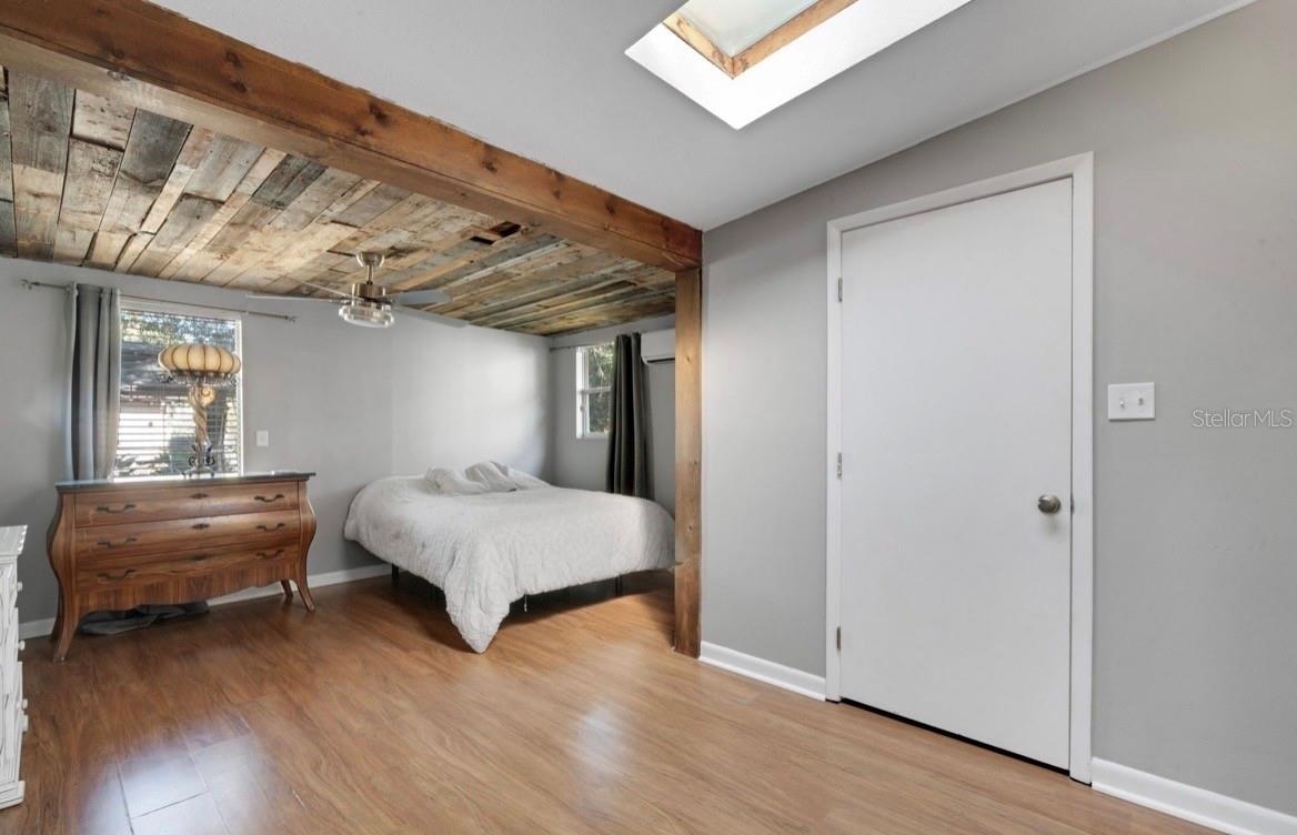 CLEVELAND HEIGHTS - Residential