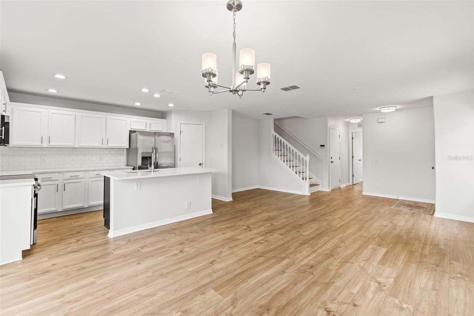 2032 SUNSET MEADOW DRIVE