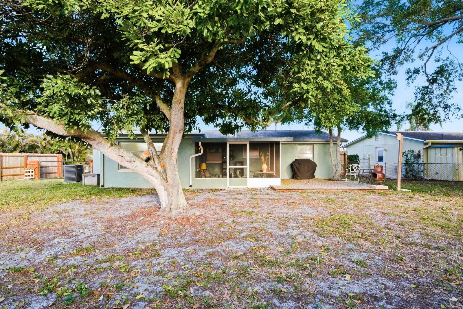 HOLIDAY LAKE ESTATES - Residential