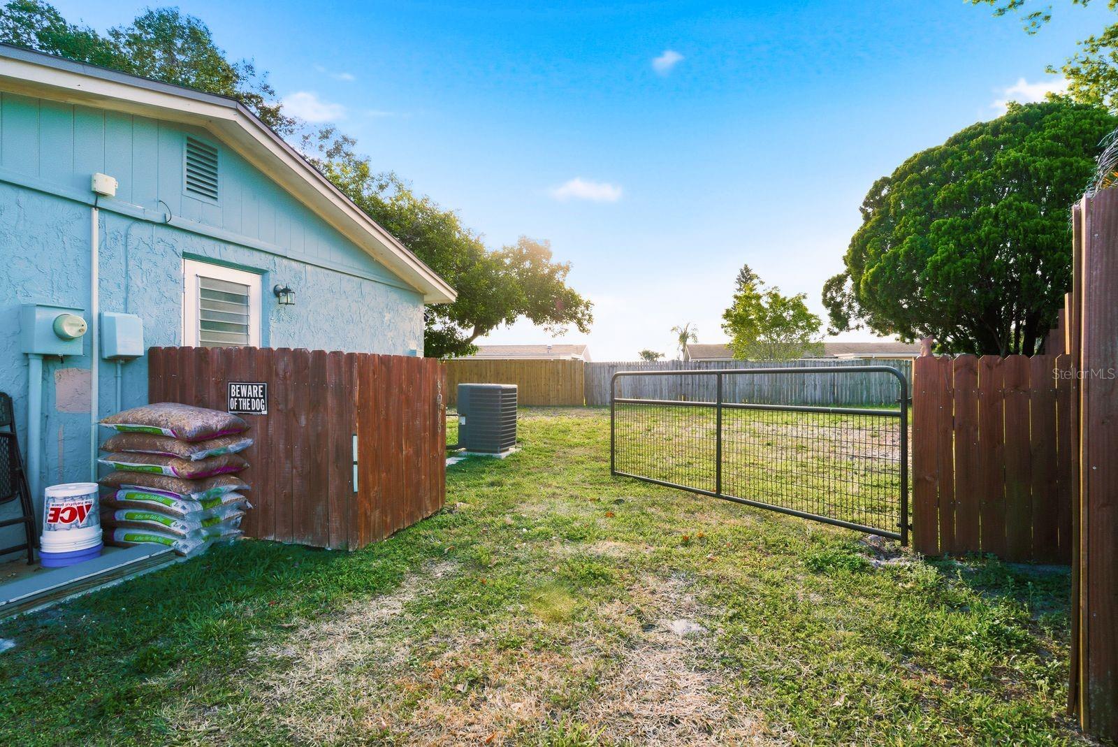 HOLIDAY LAKE ESTATES - Residential