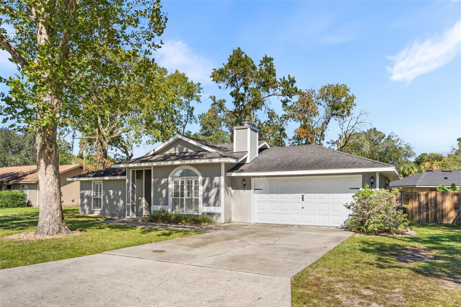 4924 NW 28TH PLACE