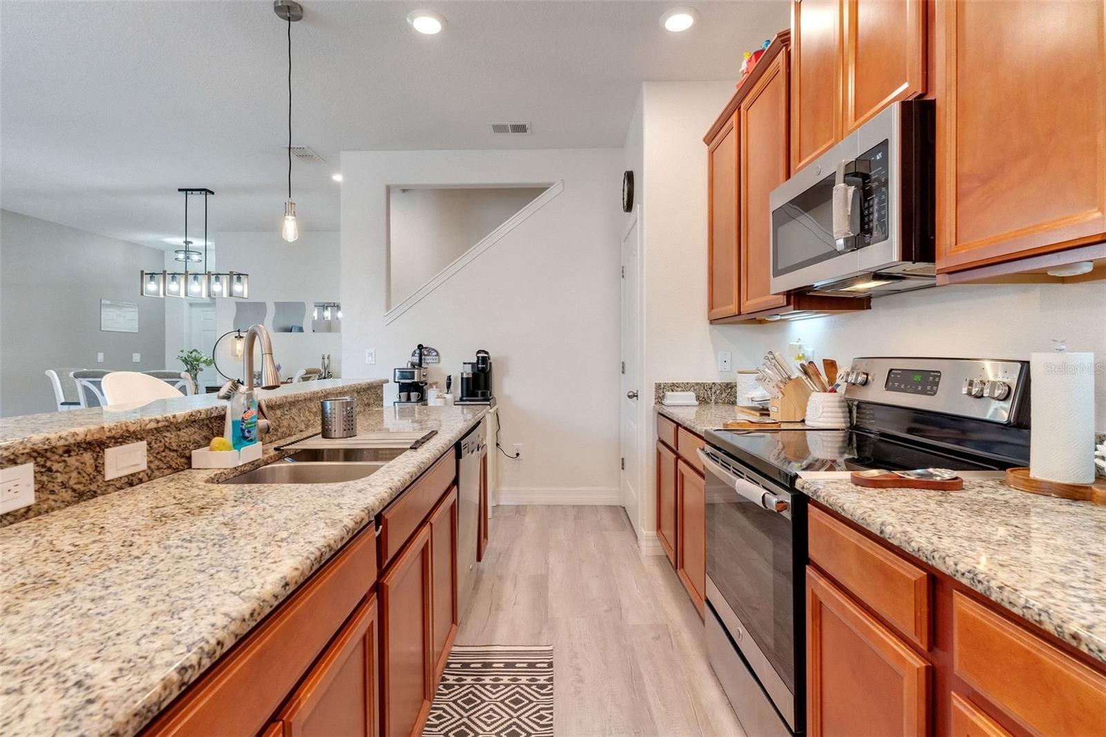 SIGNATURE LAKES PH 3B-6 - Residential
