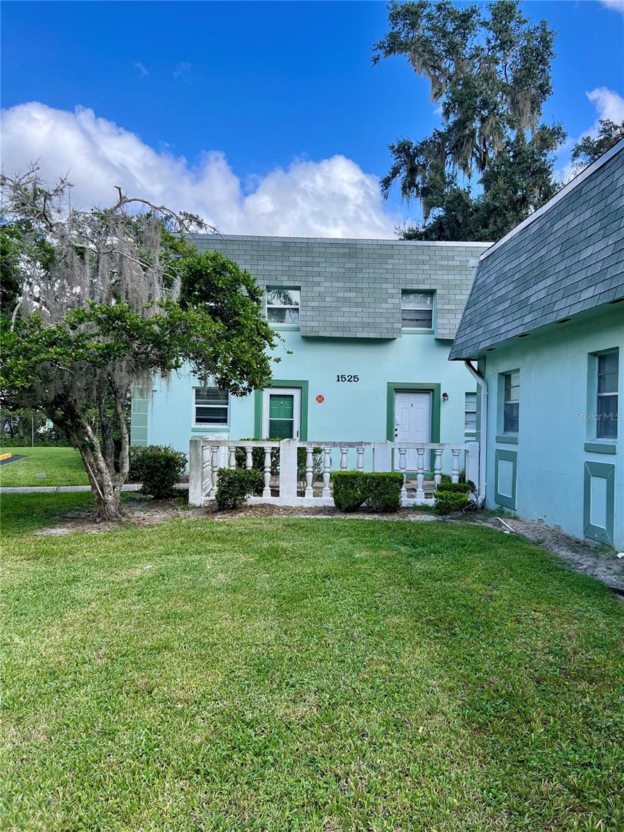 SPRINGWOOD VILLAGE - Residential Lease