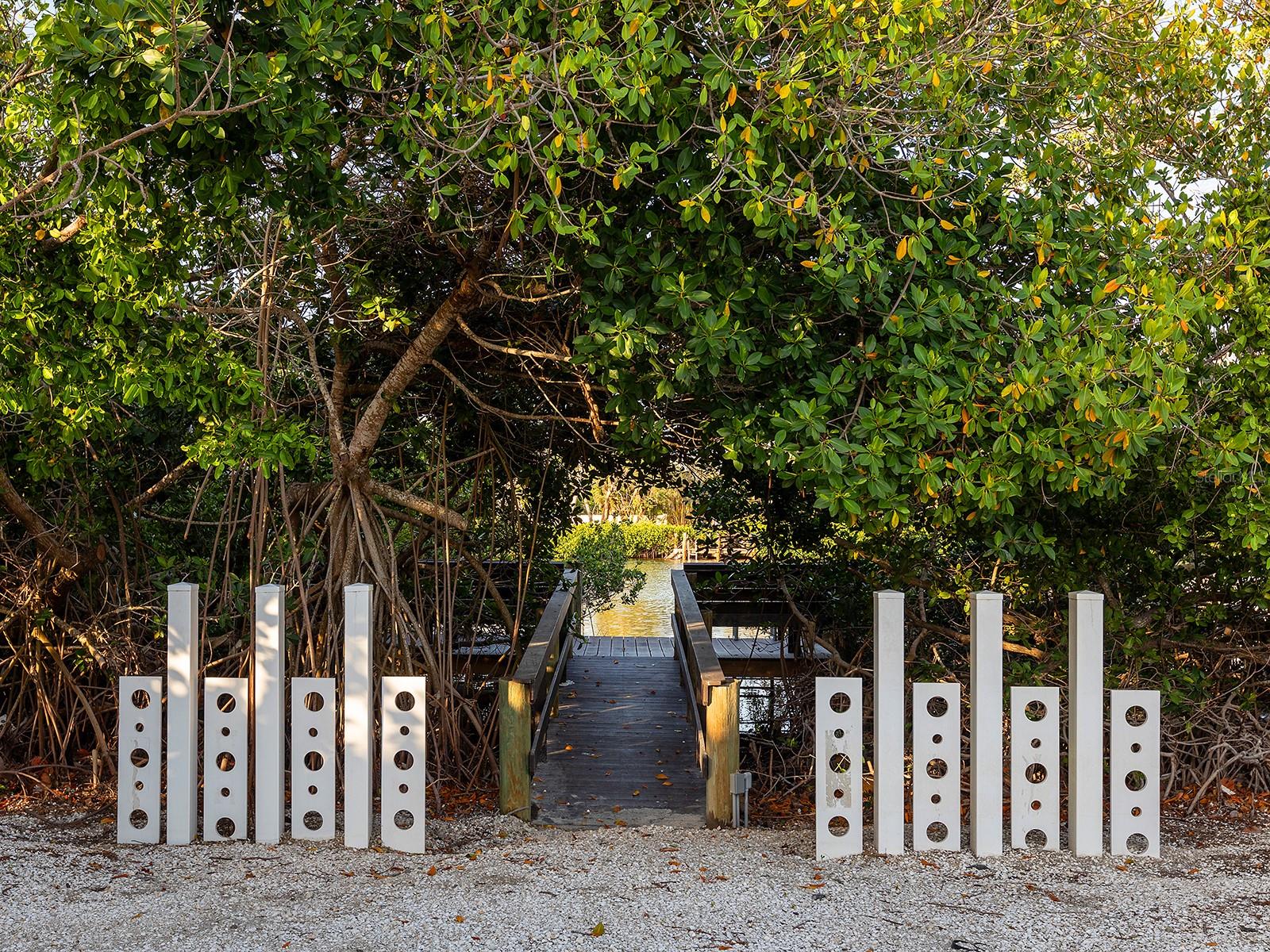 SANDERLING CLUB - Residential